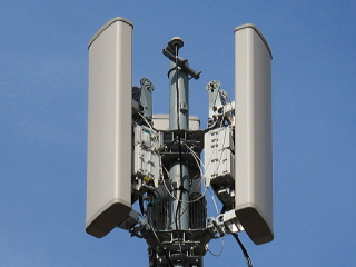 携帯基地局のアンテナの画像